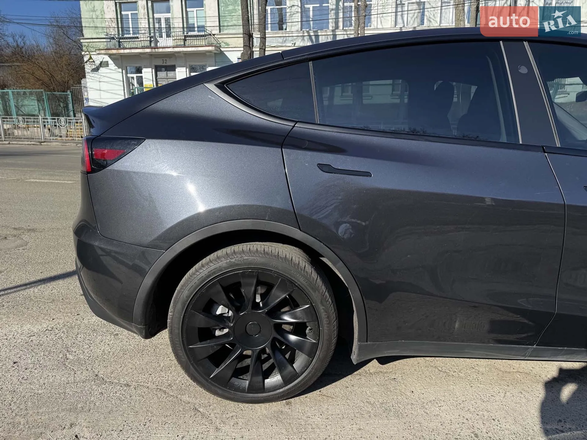 2024 Tesla Model Y - мініатюра 6