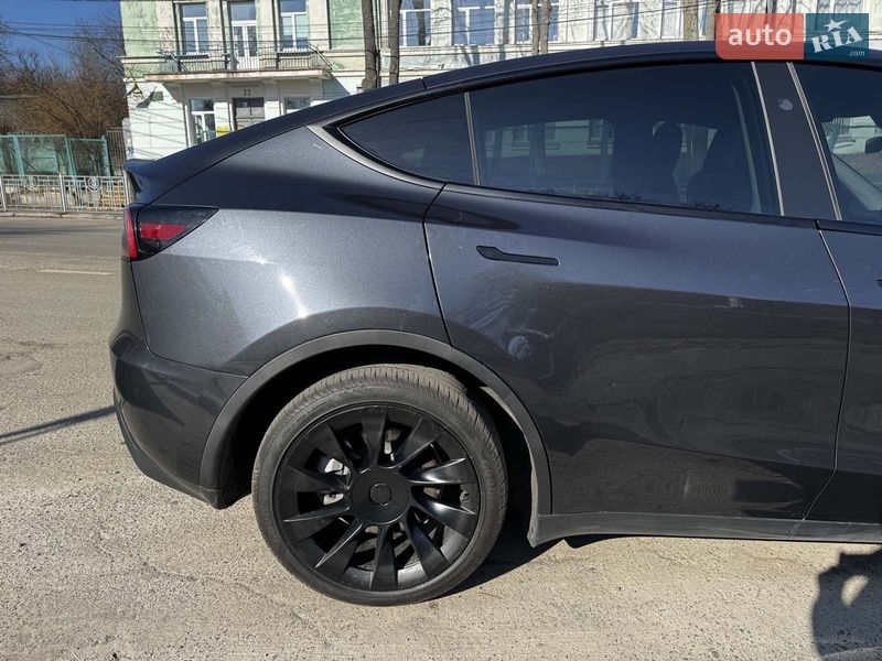 Внедорожник / Кроссовер Tesla Model Y 2024 в Киеве фото 6 Внедорожник / Кроссовер Tesla Model Y 2024 в Киеве