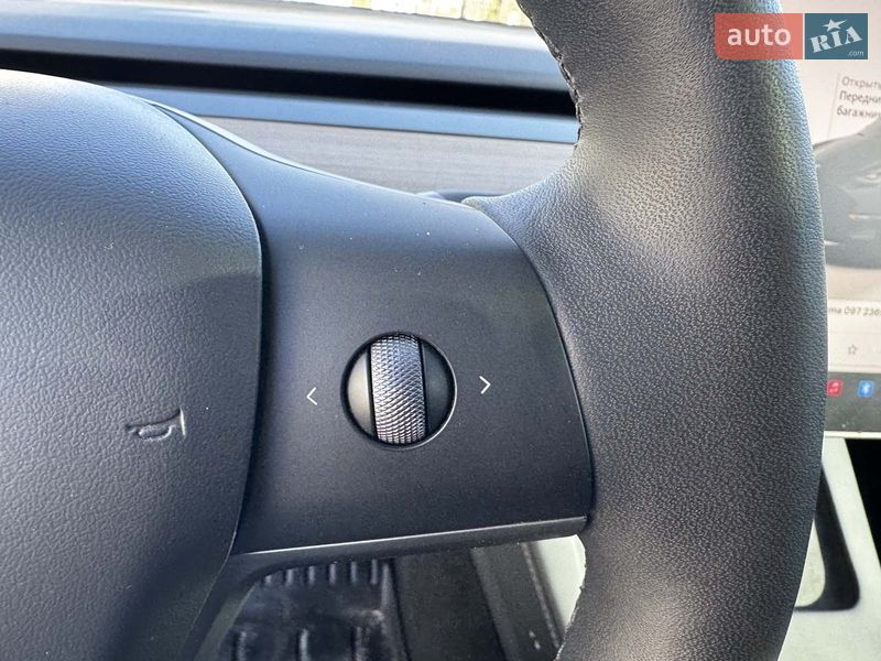 Внедорожник / Кроссовер Tesla Model Y 2024 в Киеве фото 22 Внедорожник / Кроссовер Tesla Model Y 2024 в Киеве