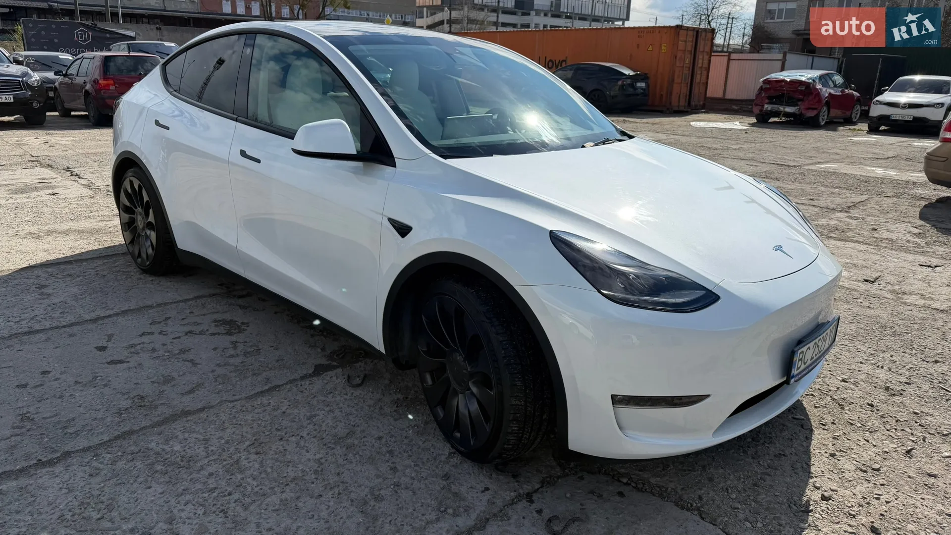 2023 Tesla Model Y - мініатюра 3