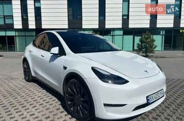 Внедорожник / Кроссовер Tesla Model Y 2022 в Хмельницком