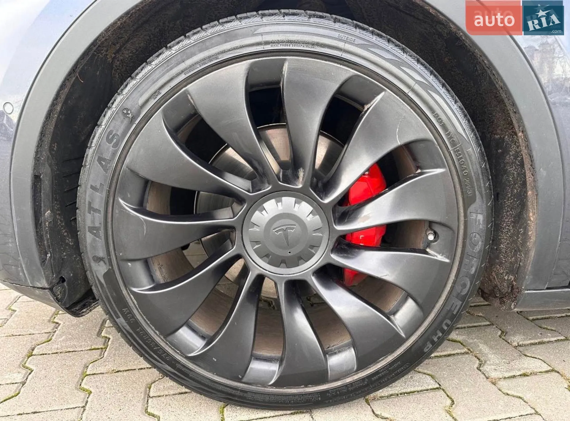 2022 Tesla Model Y - мініатюра 17
