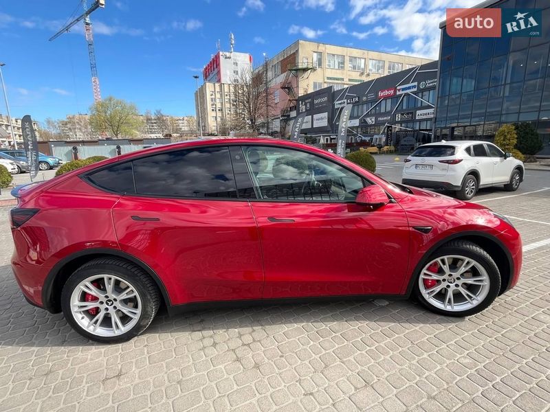 Внедорожник / Кроссовер Tesla Model Y 2021 в Львове