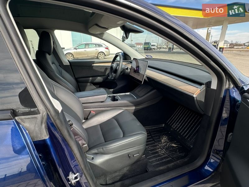 Внедорожник / Кроссовер Tesla Model Y 2023 в Ивано-Франковске фото 23 Внедорожник / Кроссовер Tesla Model Y 2023 в Ивано-Франковске
