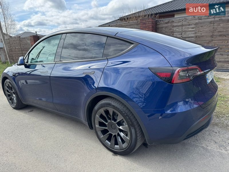 Внедорожник / Кроссовер Tesla Model Y 2022 в Киеве