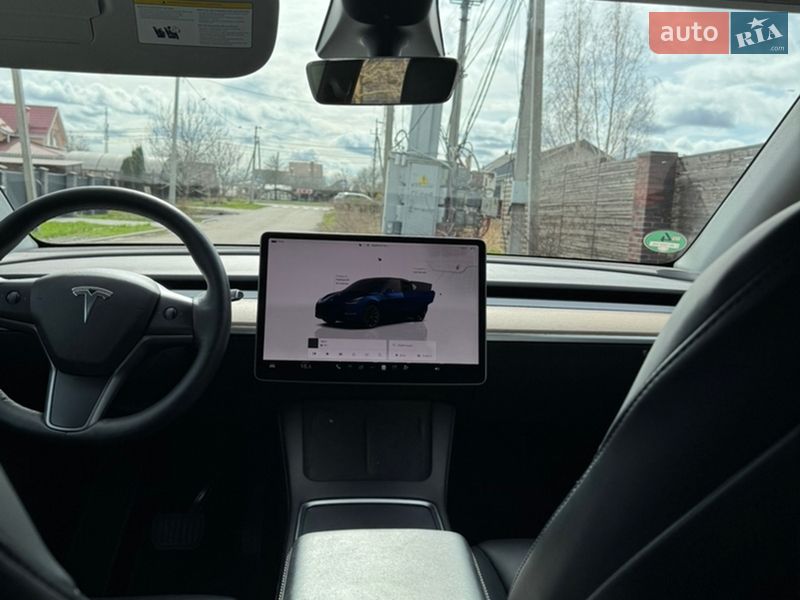 Внедорожник / Кроссовер Tesla Model Y 2022 в Киеве