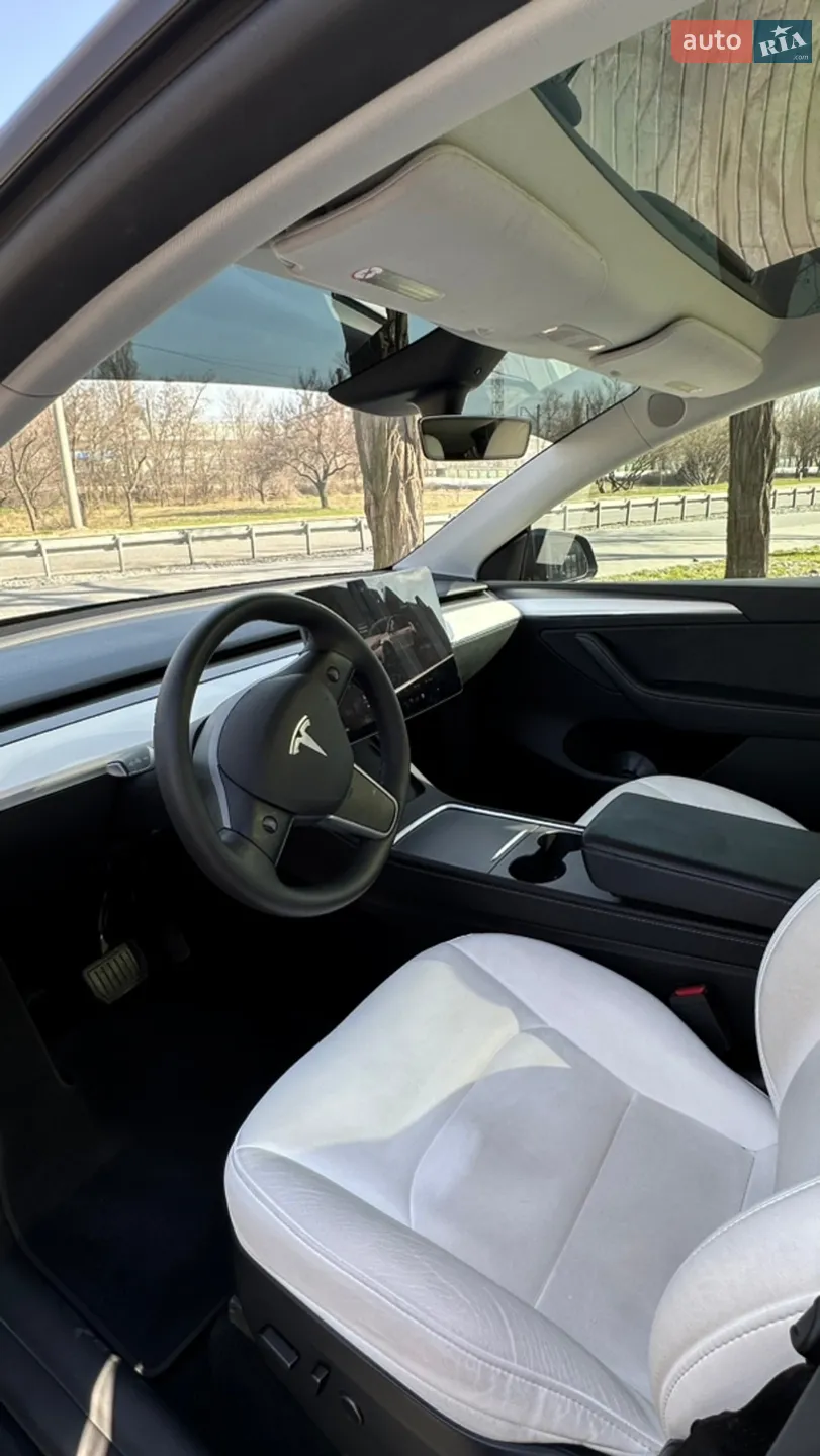 2024 Tesla Model Y - мініатюра 29