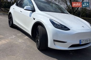 Позашляховик / Кросовер Tesla Model Y 2021 в Івано-Франківську