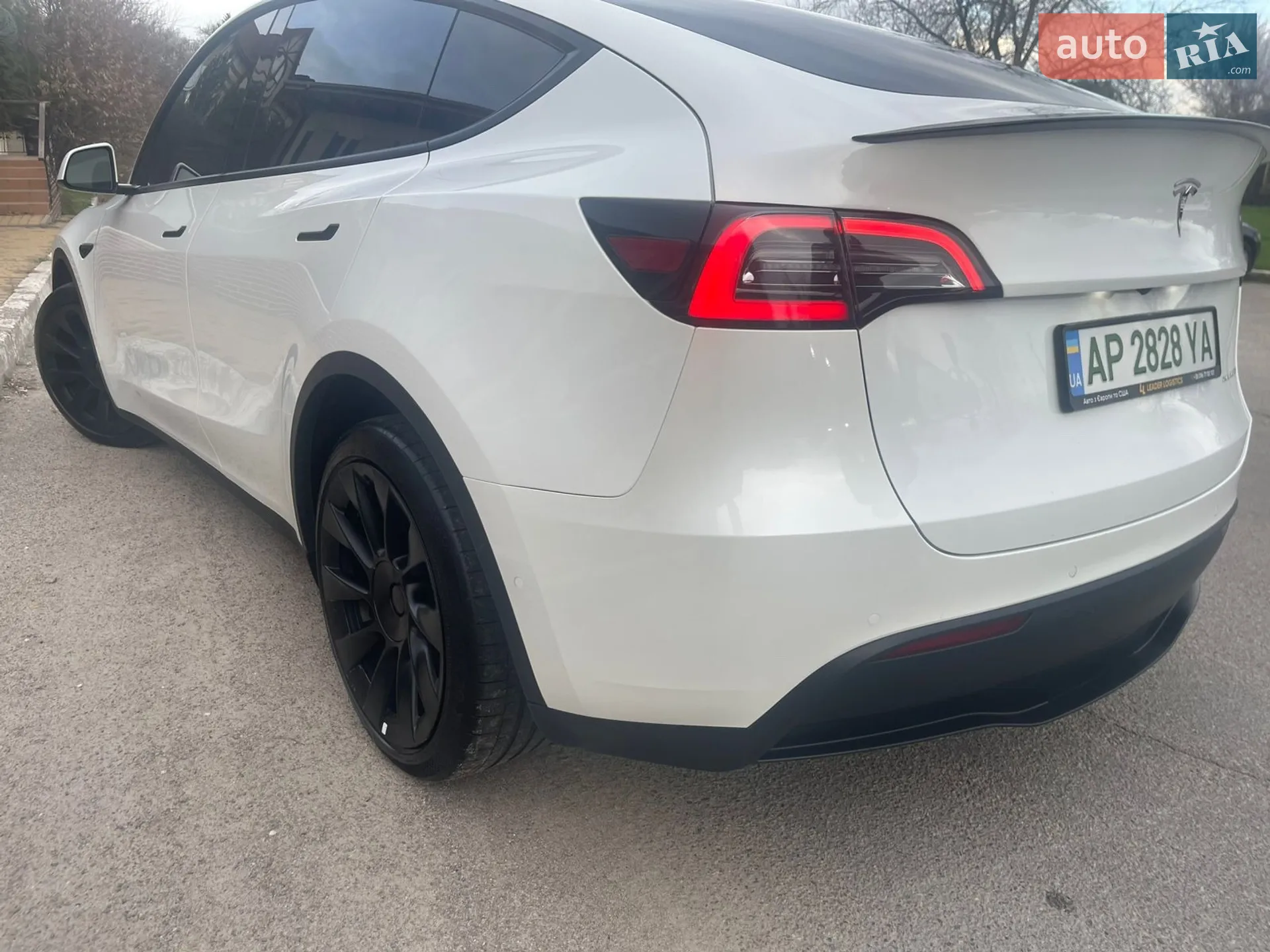 2022 Tesla Model Y - мініатюра 11