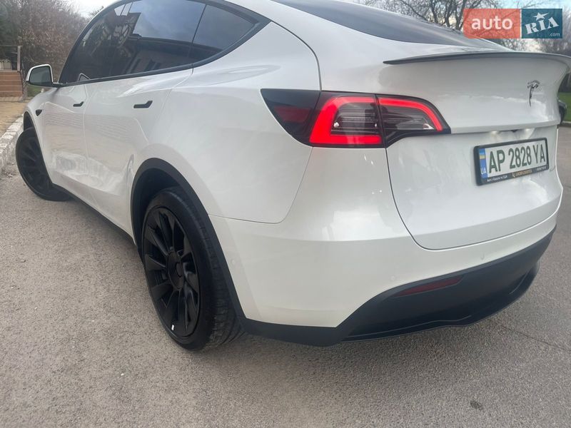 Внедорожник / Кроссовер Tesla Model Y 2022 в Запорожье