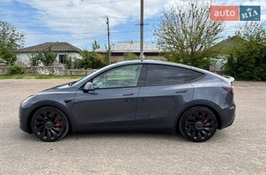 Внедорожник / Кроссовер Tesla Model Y 2022 в Саврани