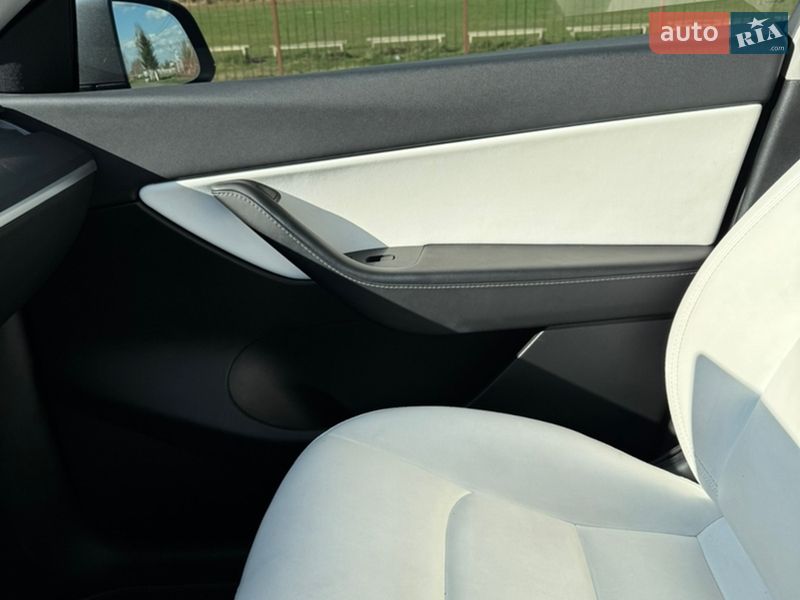 Внедорожник / Кроссовер Tesla Model Y 2021 в Луцке фото 12 Внедорожник / Кроссовер Tesla Model Y 2021 в Луцке