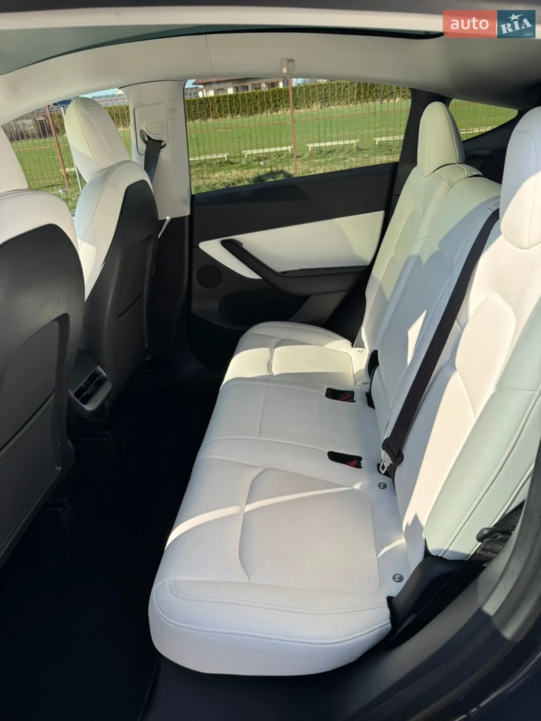 2021 Tesla Model Y - мініатюра 13