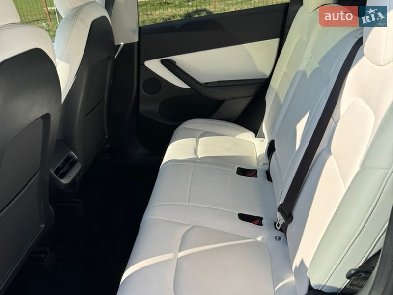 Внедорожник / Кроссовер Tesla Model Y 2021 в Луцке фото 13 Внедорожник / Кроссовер Tesla Model Y 2021 в Луцке