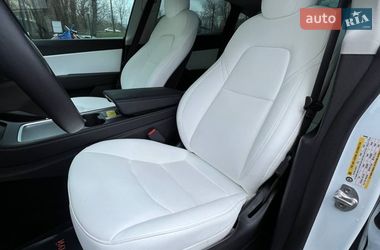 Внедорожник / Кроссовер Tesla Model Y 2022 в Хмельницком