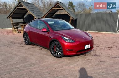 Позашляховик / Кросовер Tesla Model Y 2024 в Рівному