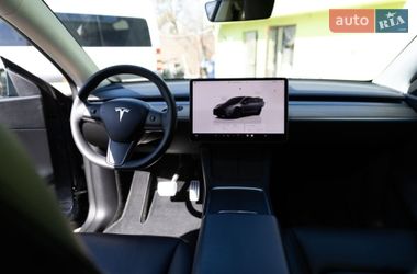 Внедорожник / Кроссовер Tesla Model Y 2022 в Жовкве