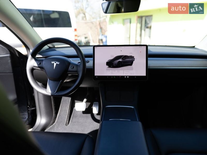 Внедорожник / Кроссовер Tesla Model Y 2022 в Жовкве