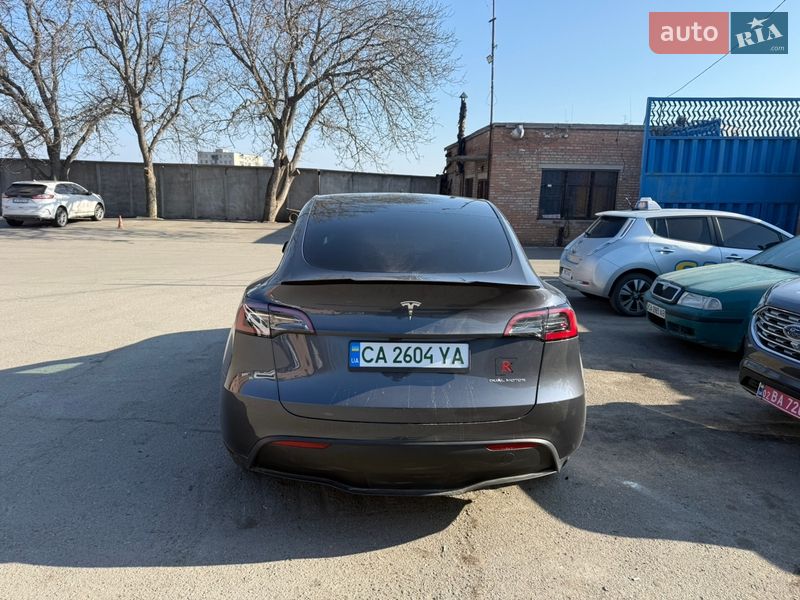 Позашляховик / Кросовер Tesla Model Y 2022 в Умані