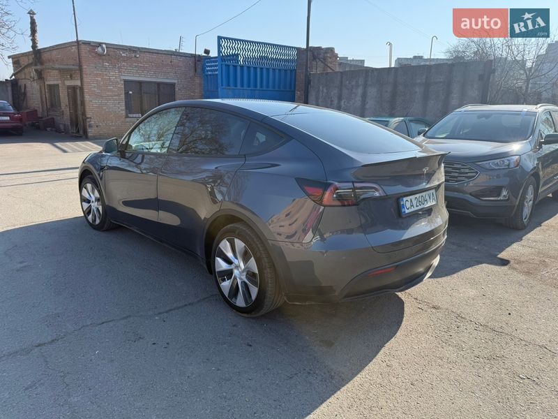 Позашляховик / Кросовер Tesla Model Y 2022 в Умані