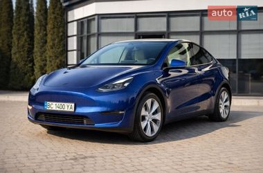 Внедорожник / Кроссовер Tesla Model Y 2023 в Львове