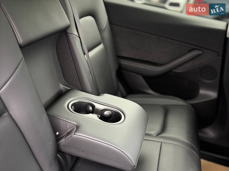 Внедорожник / Кроссовер Tesla Model Y 2023 в Стрые фото 29 Внедорожник / Кроссовер Tesla Model Y 2023 в Стрые