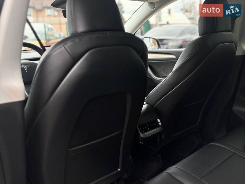 Внедорожник / Кроссовер Tesla Model Y 2023 в Стрые фото 33 Внедорожник / Кроссовер Tesla Model Y 2023 в Стрые