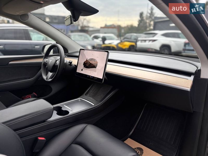 Внедорожник / Кроссовер Tesla Model Y 2023 в Стрые фото 39 Внедорожник / Кроссовер Tesla Model Y 2023 в Стрые