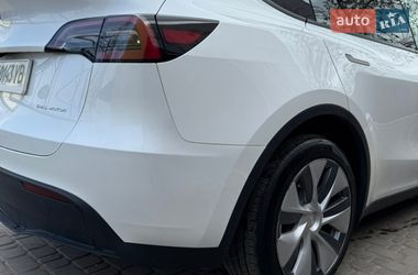 Позашляховик / Кросовер Tesla Model Y 2023 в Первомайську