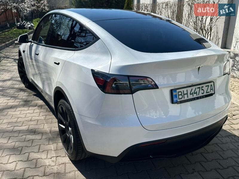 Внедорожник / Кроссовер Tesla Model Y 2023 в Одессе