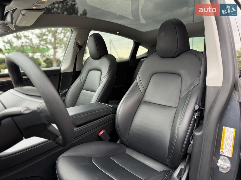 Позашляховик / Кросовер Tesla Model Y 2023 в Львові фото 23 Позашляховик / Кросовер Tesla Model Y 2023 в Львові