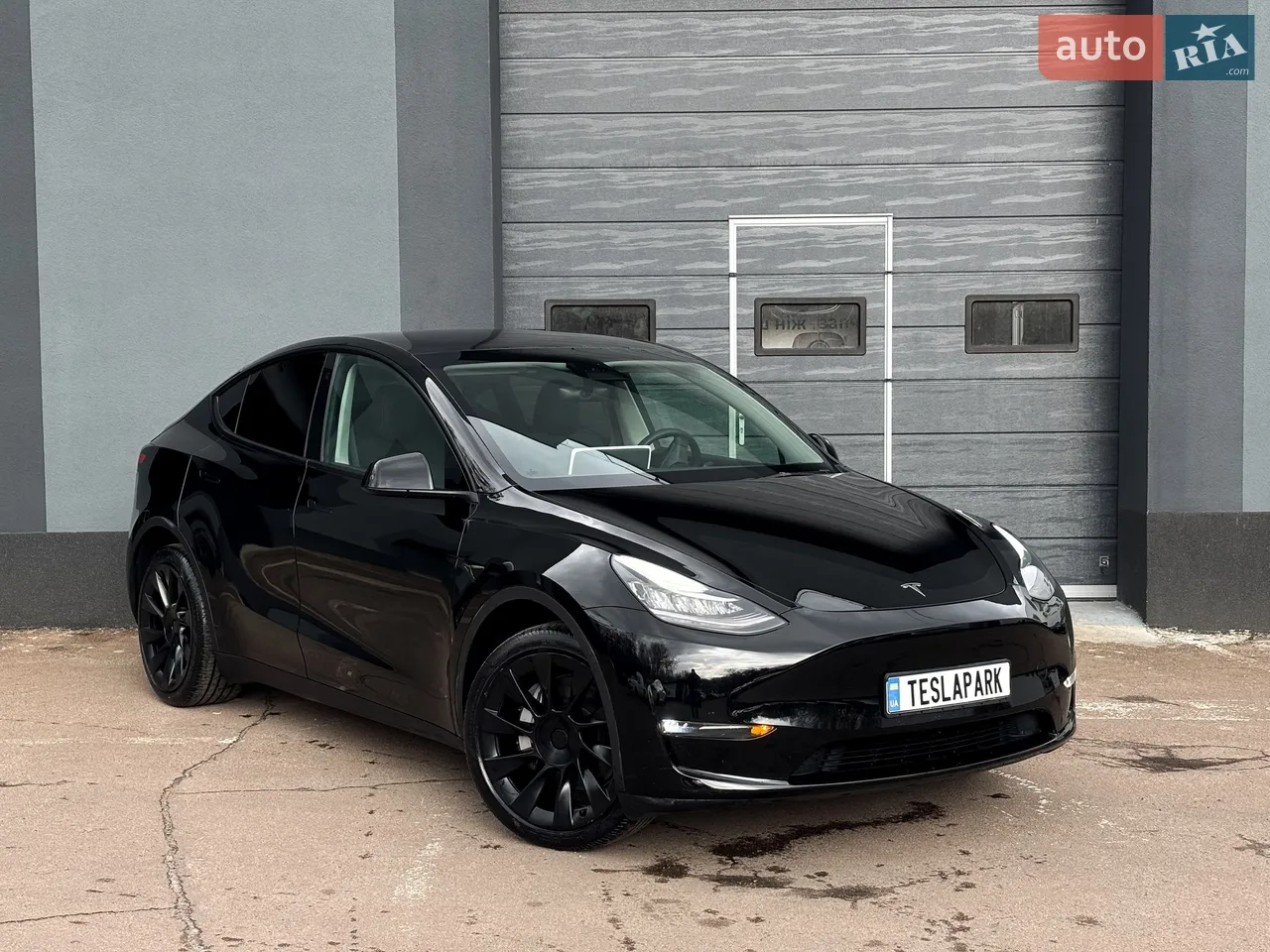 2025 Tesla Model 3 - мініатюра 28