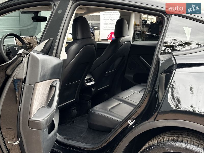 Внедорожник / Кроссовер Tesla Model Y 2023 в Киеве фото 14 Внедорожник / Кроссовер Tesla Model Y 2023 в Киеве