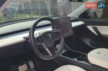 Внедорожник / Кроссовер Tesla Model Y 2020 в Львове