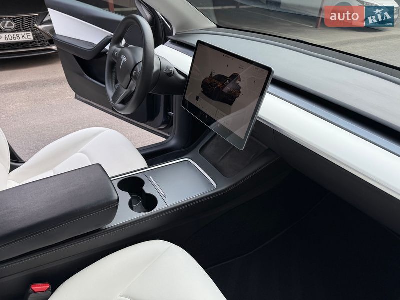 Позашляховик / Кросовер Tesla Model Y 2022 в Запоріжжі