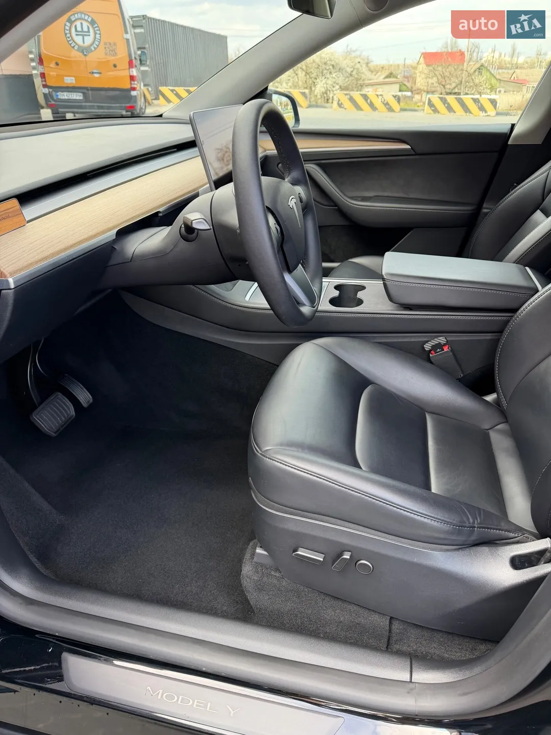 2023 Tesla Model Y - мініатюра 18