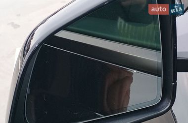 Внедорожник / Кроссовер Tesla Model Y 2022 в Львове
