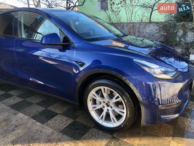 Tesla Model Y 2022 Tesla Model Y 2022
