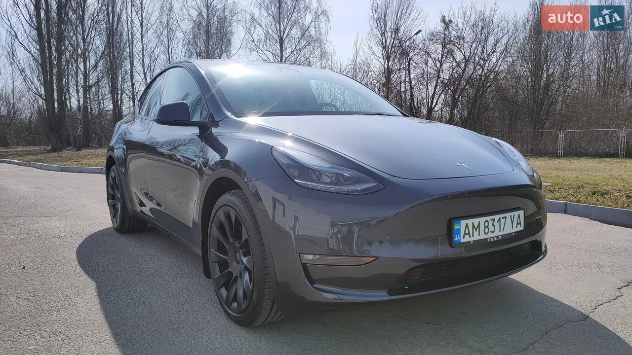 2025 Tesla Model Y - мініатюра 27