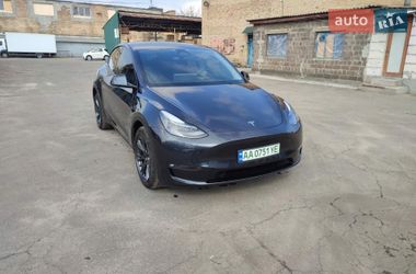 Позашляховик / Кросовер Tesla Model Y 2024 в Києві