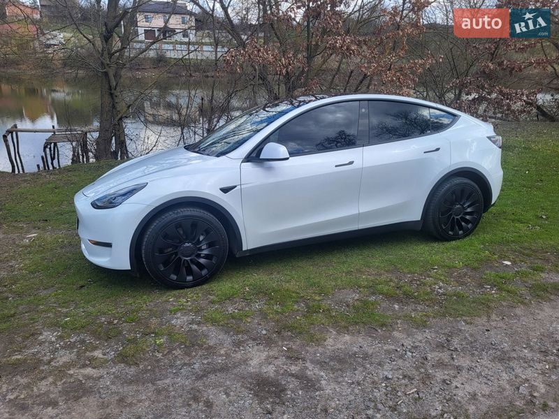 Позашляховик / Кросовер Tesla Model Y 2022 в Вінниці фото 3 Позашляховик / Кросовер Tesla Model Y 2022 в Вінниці
