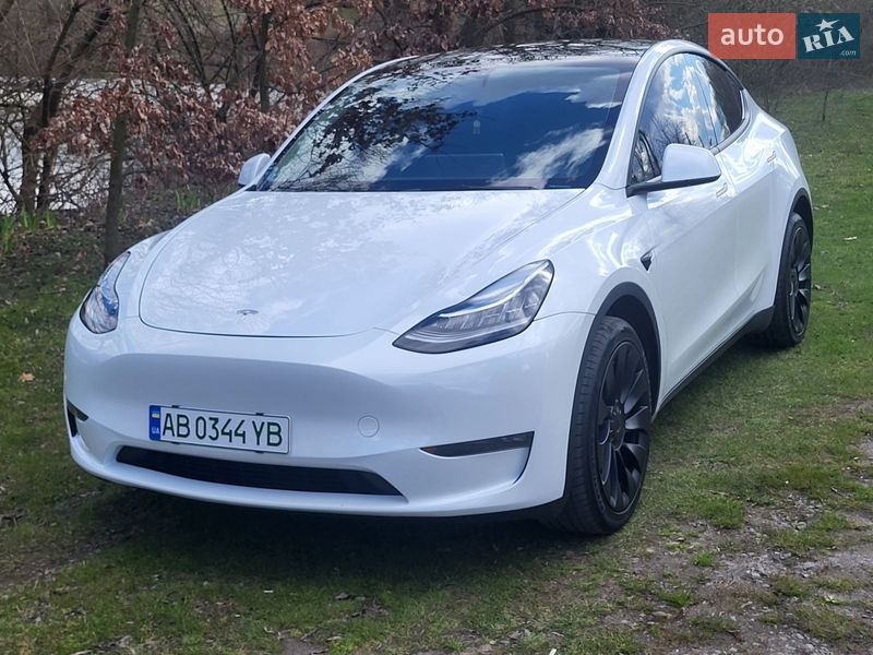 Tesla Model Y 2022