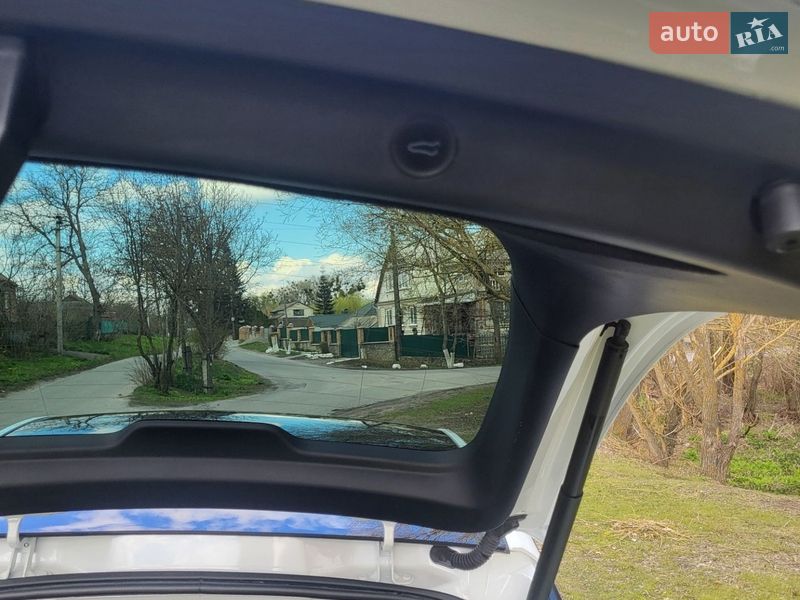 Позашляховик / Кросовер Tesla Model Y 2022 в Вінниці фото 6 Позашляховик / Кросовер Tesla Model Y 2022 в Вінниці