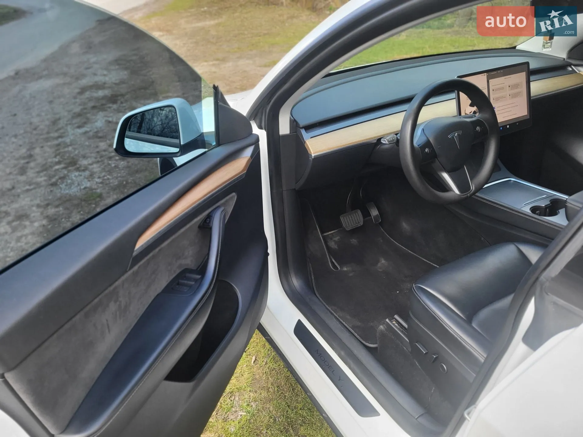 2022 Tesla Model Y - мініатюра 11