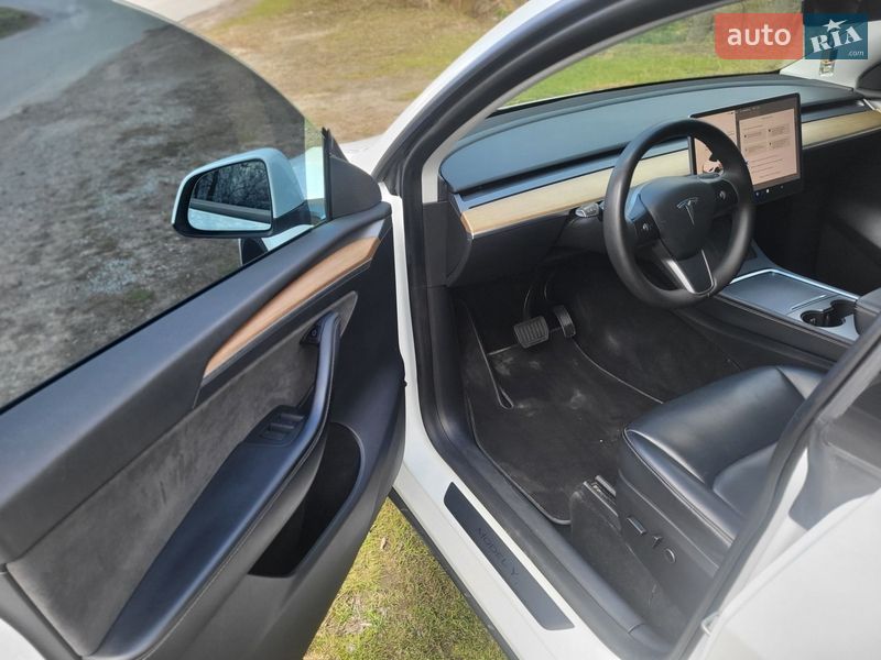 Позашляховик / Кросовер Tesla Model Y 2022 в Вінниці фото 11 Позашляховик / Кросовер Tesla Model Y 2022 в Вінниці