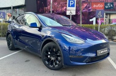 Позашляховик / Кросовер Tesla Model Y 2020 в Києві