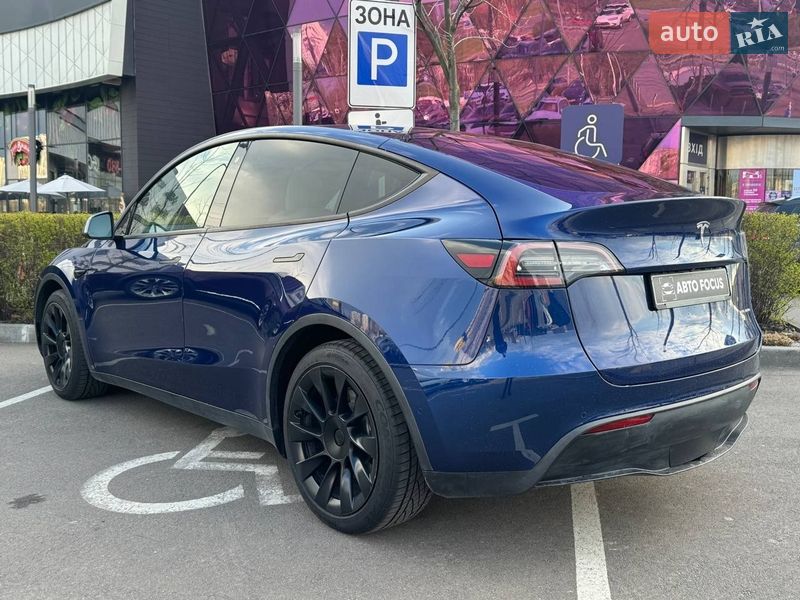 Позашляховик / Кросовер Tesla Model Y 2020 в Києві