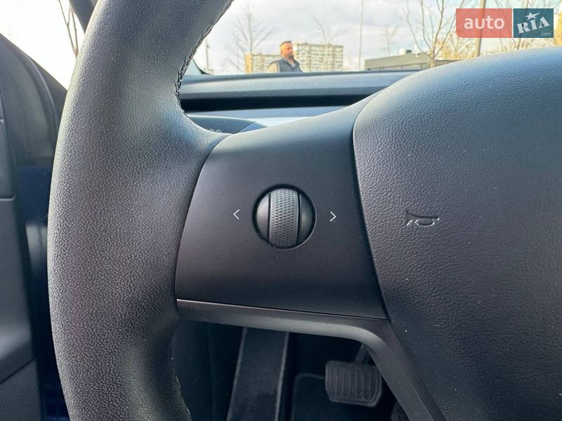 Позашляховик / Кросовер Tesla Model Y 2020 в Києві