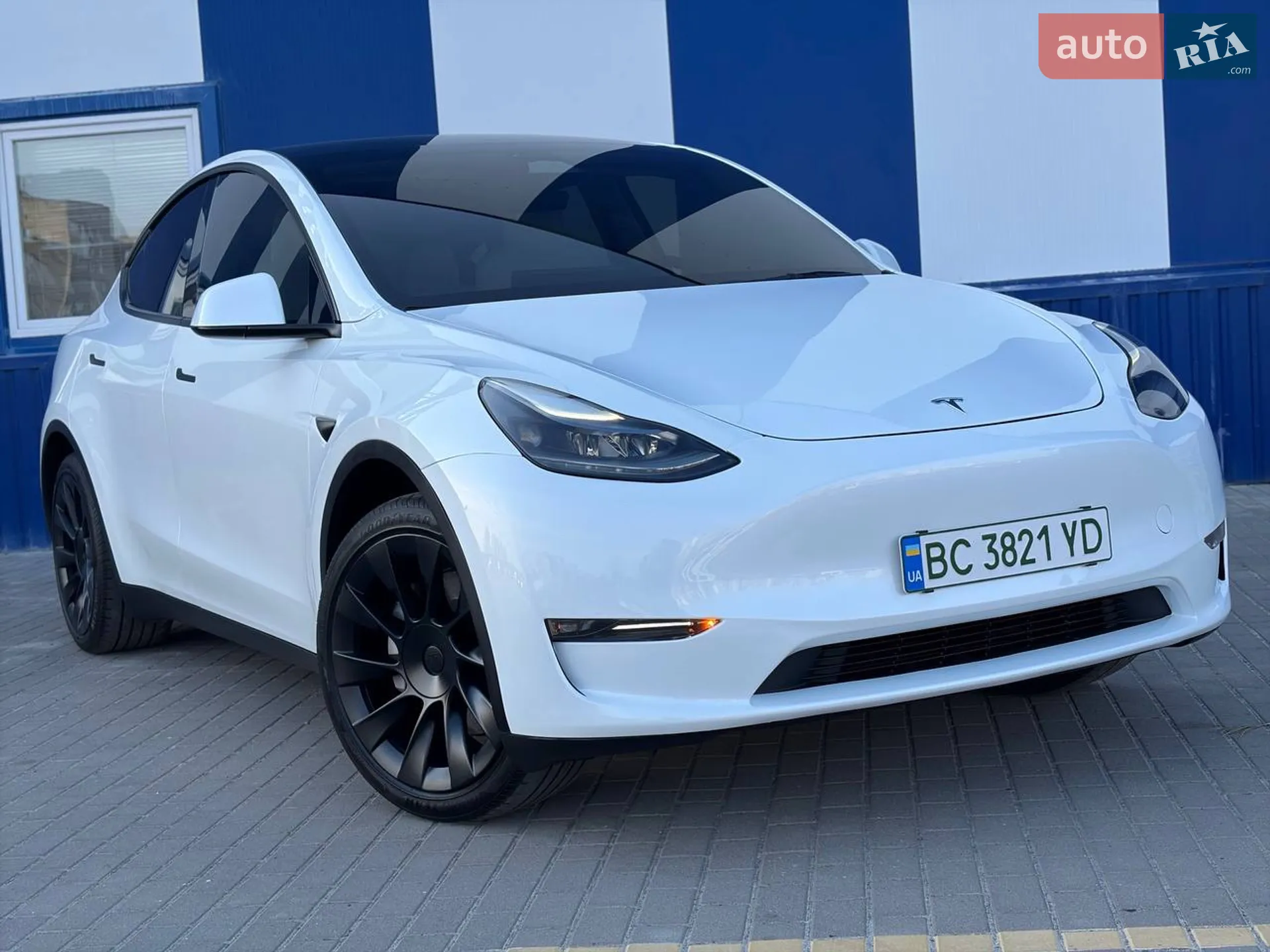 2024 Tesla Model Y - мініатюра 5