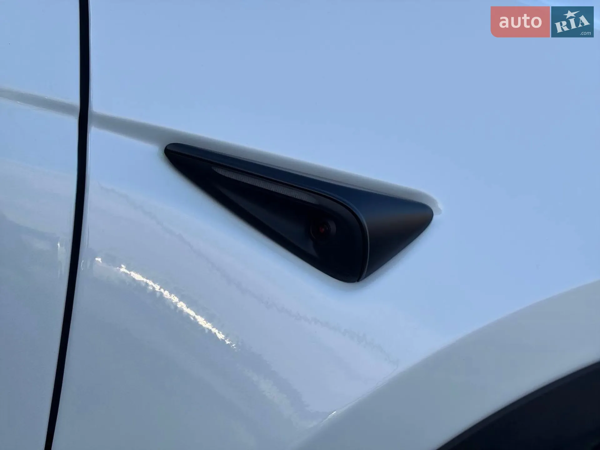 2024 Tesla Model Y - мініатюра 17